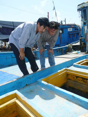 TQ có dám cung cấp danh tính tàu sắt đâm chìm tàu cá VN? - 2