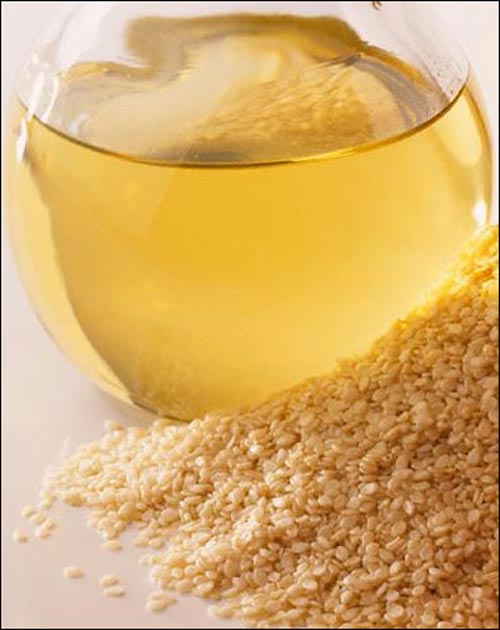 Đẹp toàn diện với dầu mè - 1