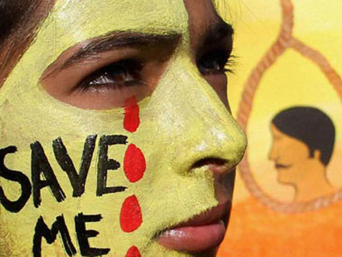 Vụ hiếp, giết 2 thiếu nữ Ấn Độ: Giết người vì danh dự? - 2