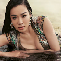 Người mẫu - Hoa hậu - Vẻ nóng bỏng của "bom sex gốc Việt" 3 con