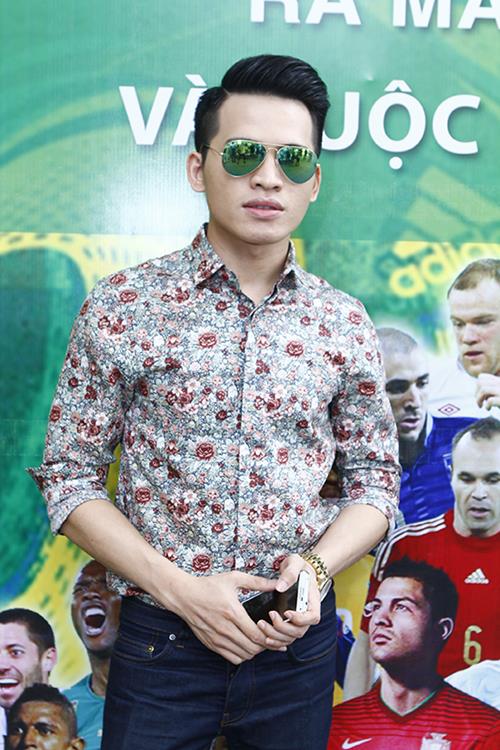 Harry Lu đọ vẻ điển trai cùng Hồ Vĩnh Khoa - 5