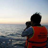 Tin tức trong ngày - Ở điểm nóng Hoàng Sa, không chỉ có vòi rồng và đâm va