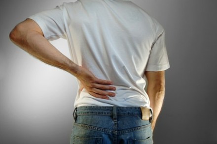 Vì sao tiền mất... sỏi mang? - 1