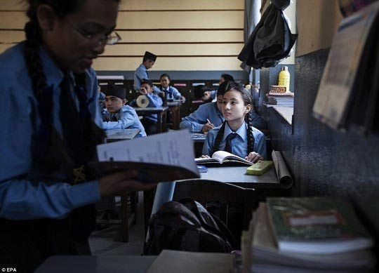 Kỳ lạ tục chọn thánh nữ ở Nepal - 6