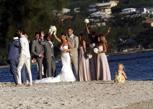 Thủ môn MU cưới vợ siêu mẫu - 2