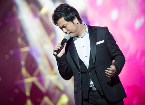 Từ Úc về, thầy trò Phương Mỹ Chi "gây sốt" ở Hà Nội - 9