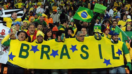 Thổn thức cùng quả bóng ở xứ sở “đãi tiệc” World Cup - 1