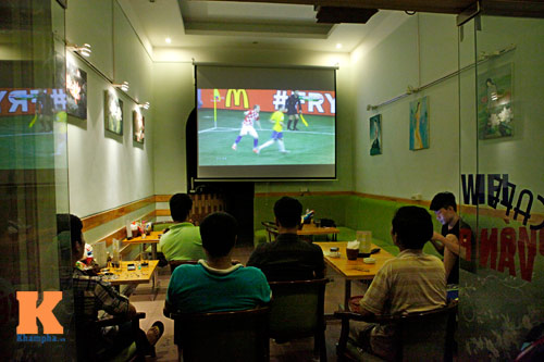 Người Hà Nội trắng đêm xem World Cup - 6