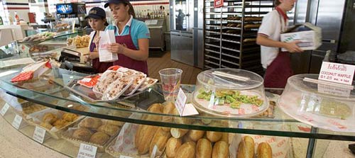 Bánh mì Việt giá 5 USD trên đất Mỹ - 3