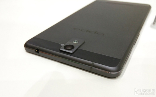Ra mắt Oppo R3 mới siêu mỏng - 8