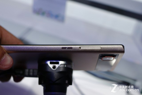Lenovo K920 màn hình QHD, chạy Snapdragon 801 - 4