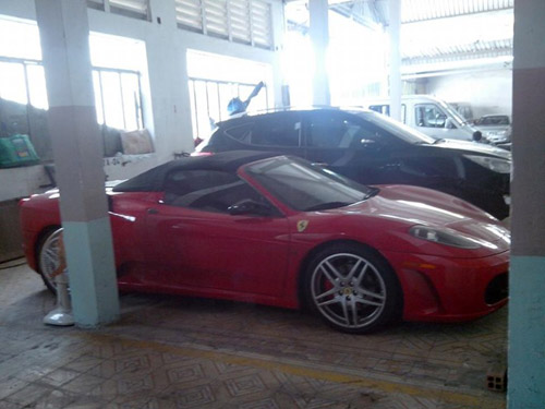 Siêu xe ferrari được rao bán giá bèo ở việt nam