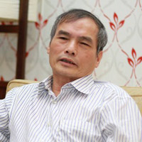 Tin tức trong ngày - Mùa World Cup: Công chức sẽ gà gật tiếp dân?