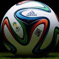 Bóng đá - Brazuca lăn trên những lo toan