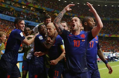Báo chí thế giới ca ngợi màn trình diễn của Hà Lan - 1
