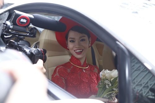 Hot: Bentley 11 tỷ rước Trà My Idol về nhà chồng - 10