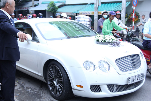 Hot: Bentley 11 tỷ rước Trà My Idol về nhà chồng - 7