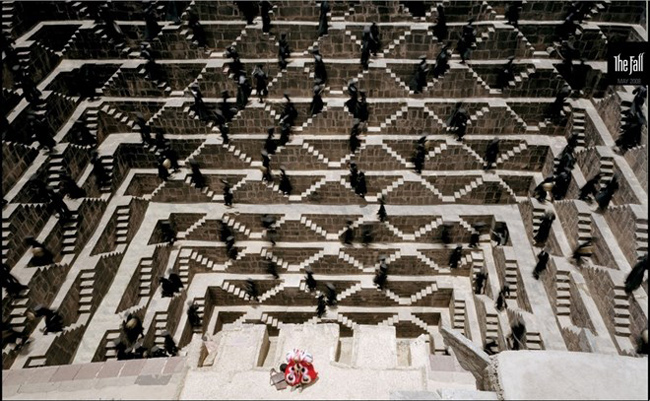 Giếng bậc thang Chand Baori là&nbsp;một công trình độc nhất vô nhị được xây dựng tại Ấn Độ với 3.500 bậc cầu thang và sâu tới 30 m. Nó trở thành giếng bậc thang rộng nhất và sâu nhất trên thế giới.&nbsp;
