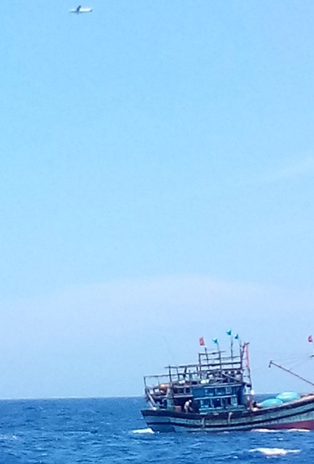 Đối diện với “quái thú” ở Hoàng Sa - 3