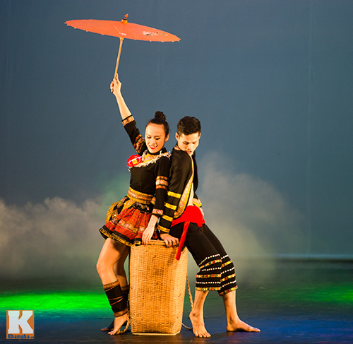 Đã mắt với phần thi tốt nghiệp của SV trường múa - 14