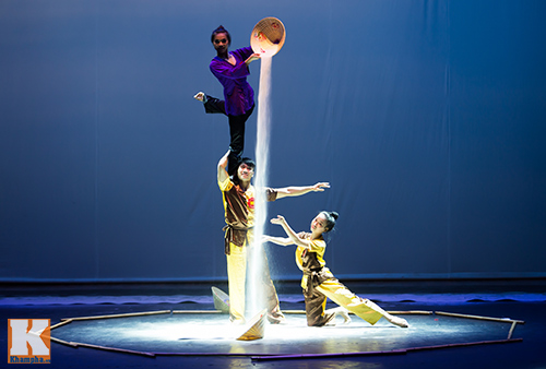 Đã mắt với phần thi tốt nghiệp của SV trường múa - 19