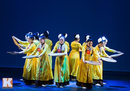 Đã mắt với phần thi tốt nghiệp của SV trường múa - 7