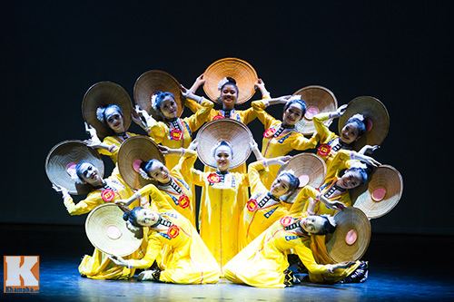 Đã mắt với phần thi tốt nghiệp của SV trường múa - 8