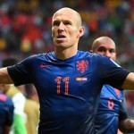 Bóng đá - 4 năm gặp lại TBN, Robben đã có thể cười