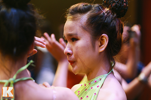 Sinh viên trường múa khóc như mưa ngày chia tay - 4