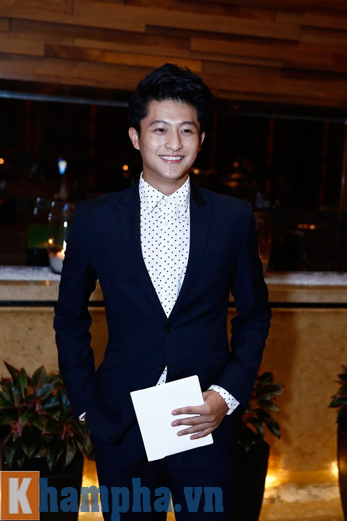 Hoàng Thùy Linh, Harry Lu tách đôi đến đám cưới Trà My - 3