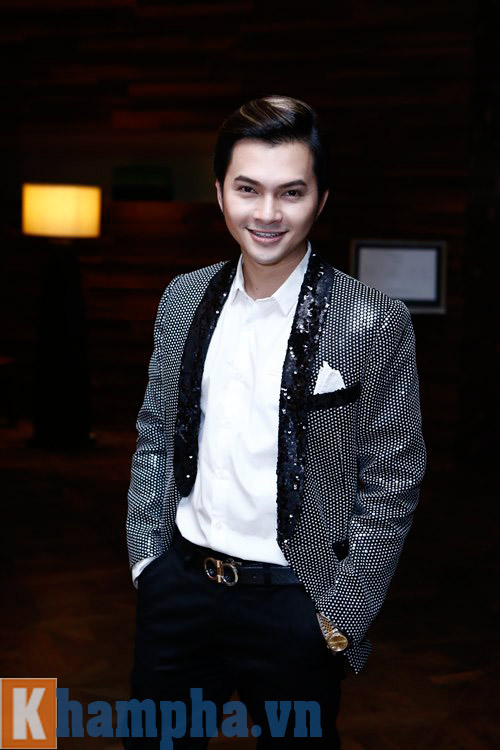 Hoàng Thùy Linh, Harry Lu tách đôi đến đám cưới Trà My - 5