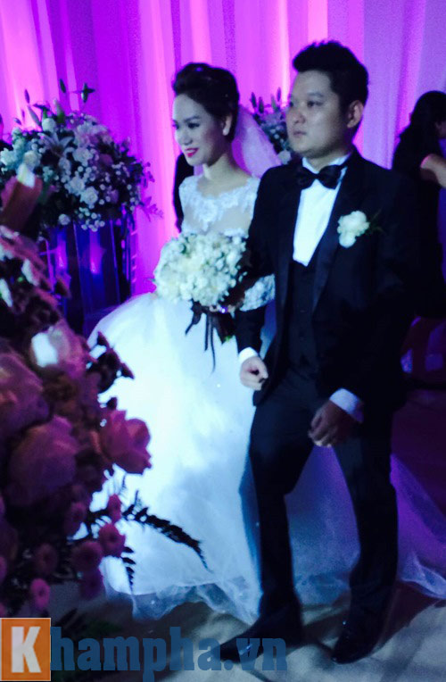 Trà My rơi lệ trong đám cưới xa hoa - 2