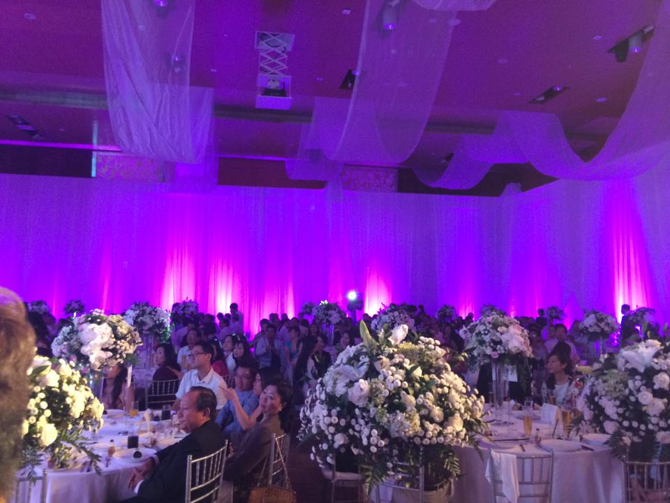 Trà My rơi lệ trong đám cưới xa hoa - 14