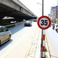 Tin tức trong ngày - Hà Nội đề xuất giữ biển báo hạn chế tốc độ 35km/h