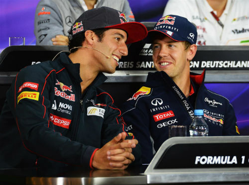 Daniel Ricciardo: Ngôi sao mới của làng đua xe F1 - 2
