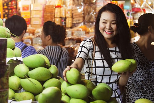 Diệp Lâm Anh kín đáo vẫn hút hồn - 13