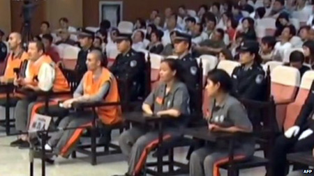 Trung Quốc xử tử 13 đối tượng phạm tội khủng bố - 1