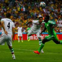 Bóng đá - Góc 3D: Nigeria bất lực trước "khối bê-tông Iran"