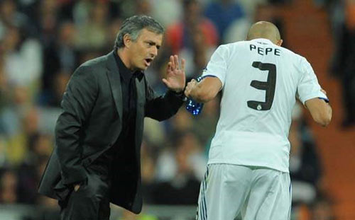 Mourinho gào thét đòi loại Pepe khỏi ĐT Bồ Đào Nha - 1