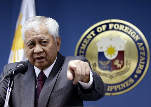 Philippines "thúc" tòa quốc tế phán quyết về Biển Đông - 1