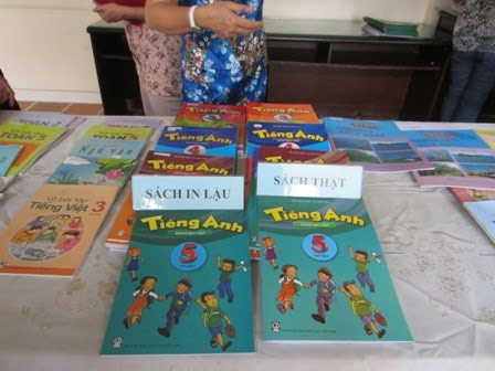 Bắt hàng vạn sách lậu: NXB Giáo dục "ngồi trên đống lửa" - 2