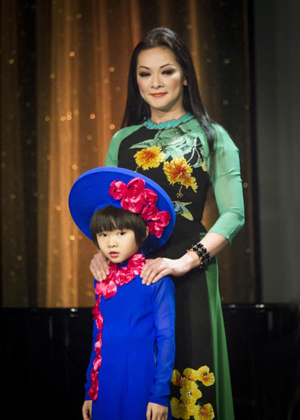 Những "cậu ấm cô chiêu" ít biết của sao hải ngoại - 14