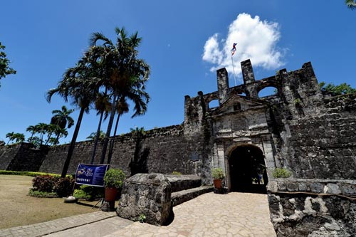 Tham quan pháo đài lâu đời nhất Philippines - 1