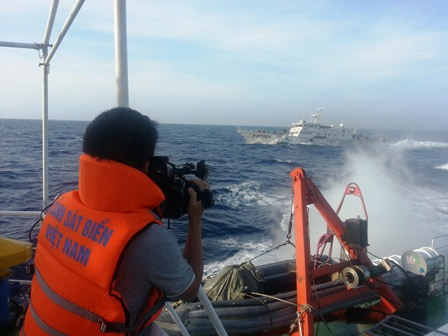 Nhà báo là chiến sỹ - 1