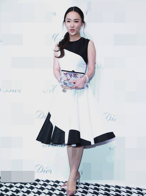 Lý Băng Băng lộ nội y vì váy quá điệu - 10