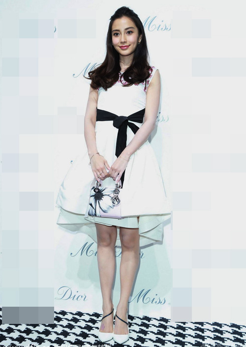 Lý Băng Băng lộ nội y vì váy quá điệu - 15