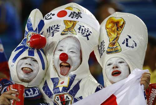 Fan bóng đá khoe độ cuồng ở World Cup 2014 - 8