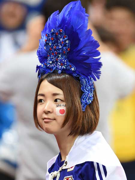 Những "Lọ Lem" khiến fan World Cup phát "cuồng" - 5