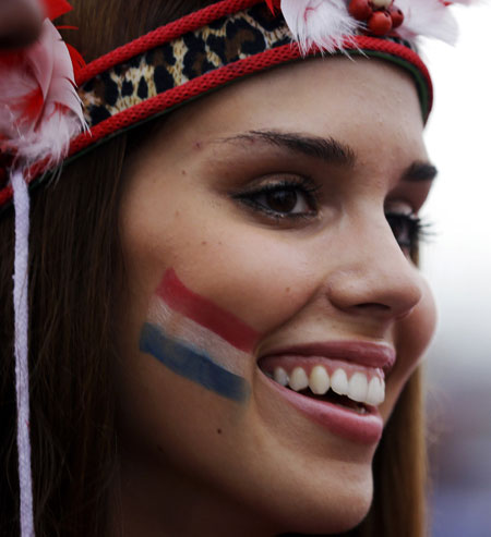 Những "Lọ Lem" khiến fan World Cup phát "cuồng" - 11