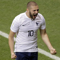 Bóng đá - Benzema mất siêu phẩm